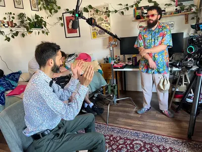 Behind the scenes photo 10